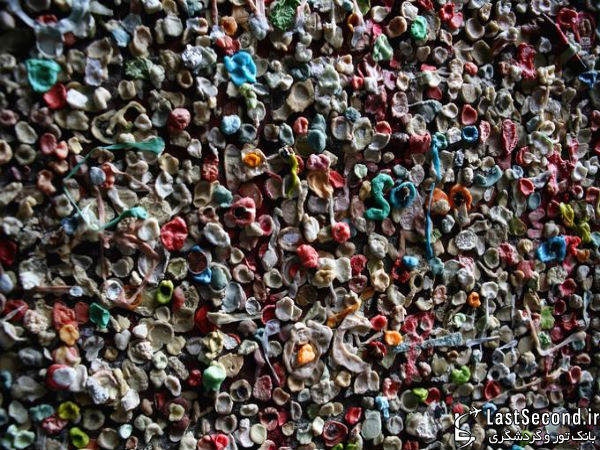 عجیب ترین دیوار دنیا، دیوار آدامسی + تصاویر 