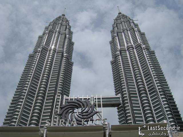 برج دوقلو های کوالالامپور، مالزی، برجهای پتروناس