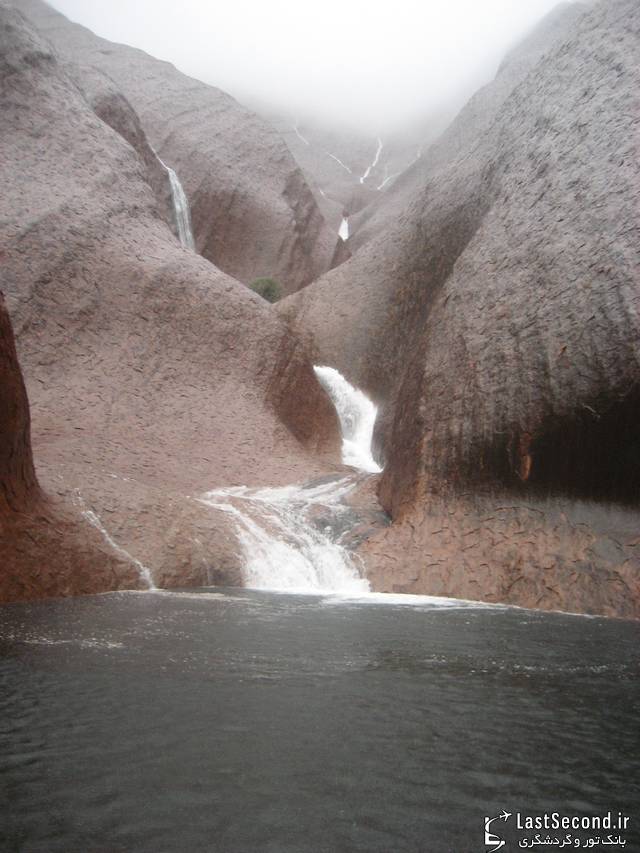 آبشارهای اولورو در استرالیا